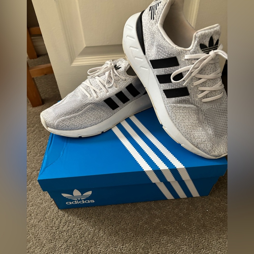 adidas swift run Light Gray & Black Knit Running Shoes